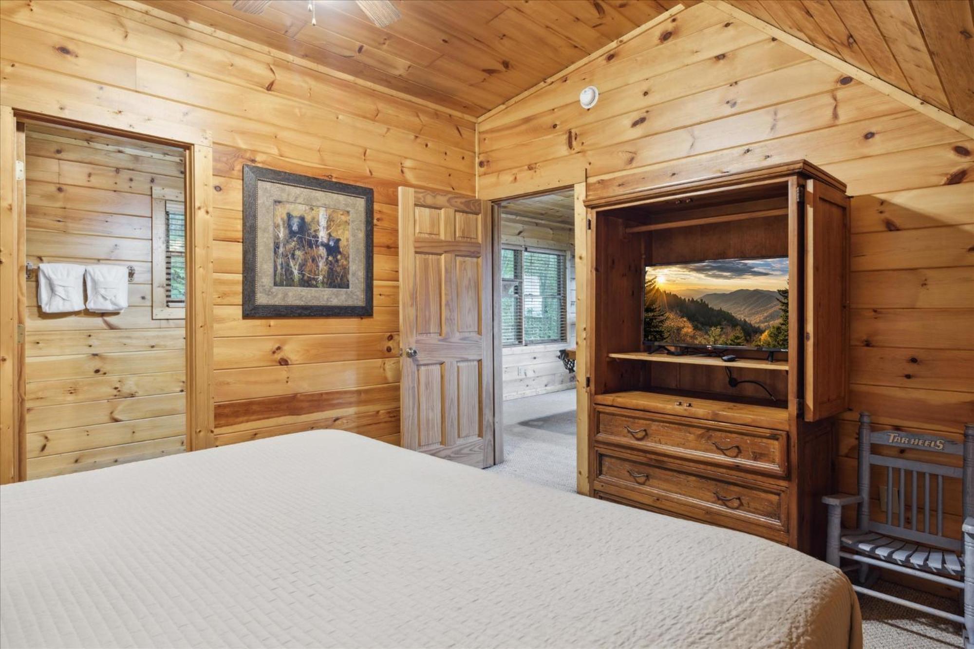 Views, Game Room And Hot Tub Bearway To Heaven Севьервилл Экстерьер фото